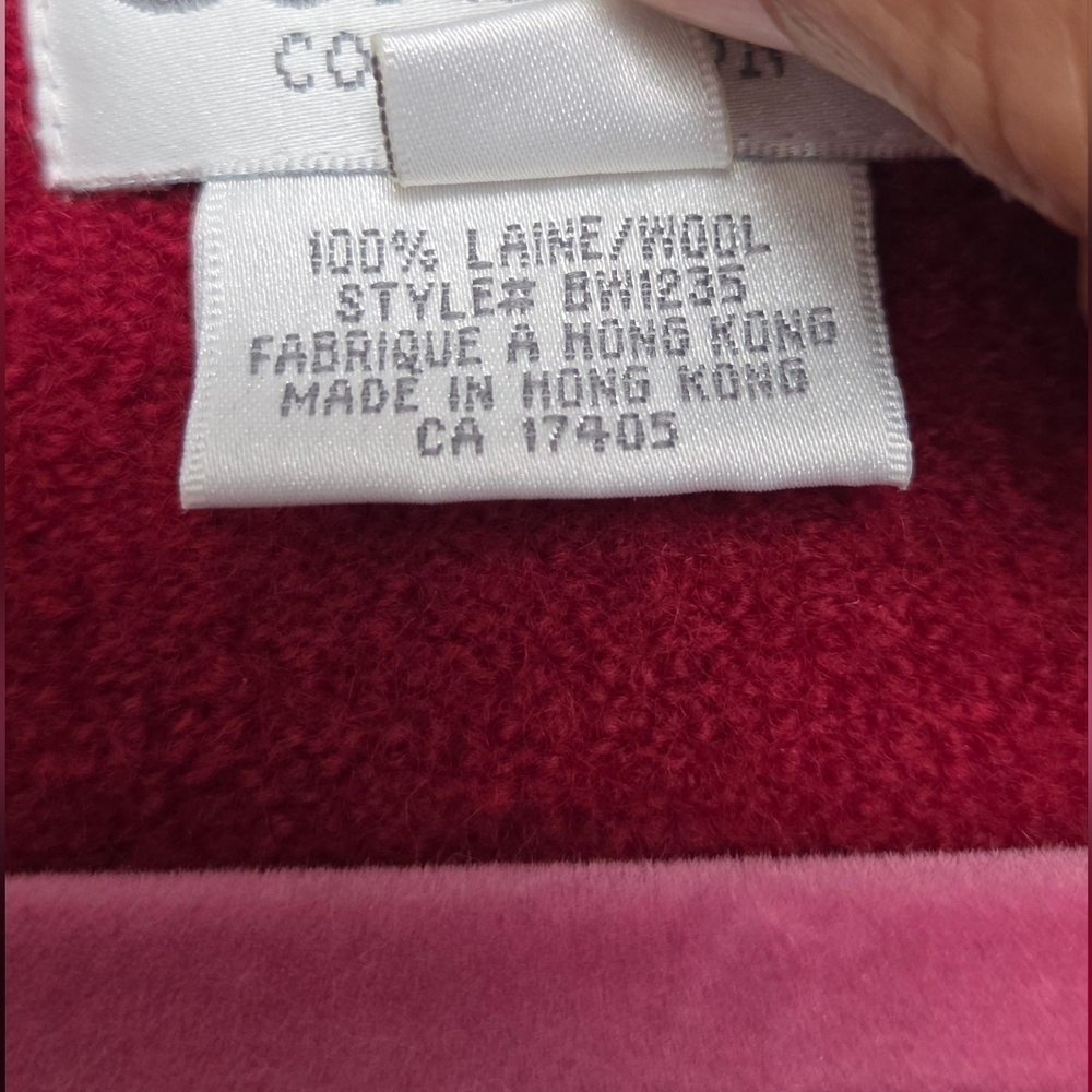 Vintage Conrad C 100% Wool Deep Red Full Zip Pocket Open Hand Beaded Cardigan - Picture 4 of 14